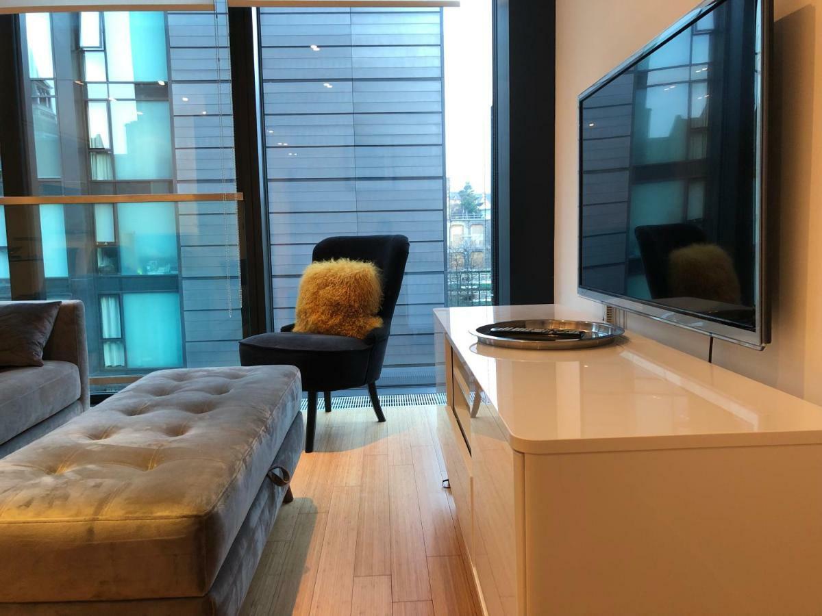 2 Bed Apartment At Quartermile 에든버러 외부 사진