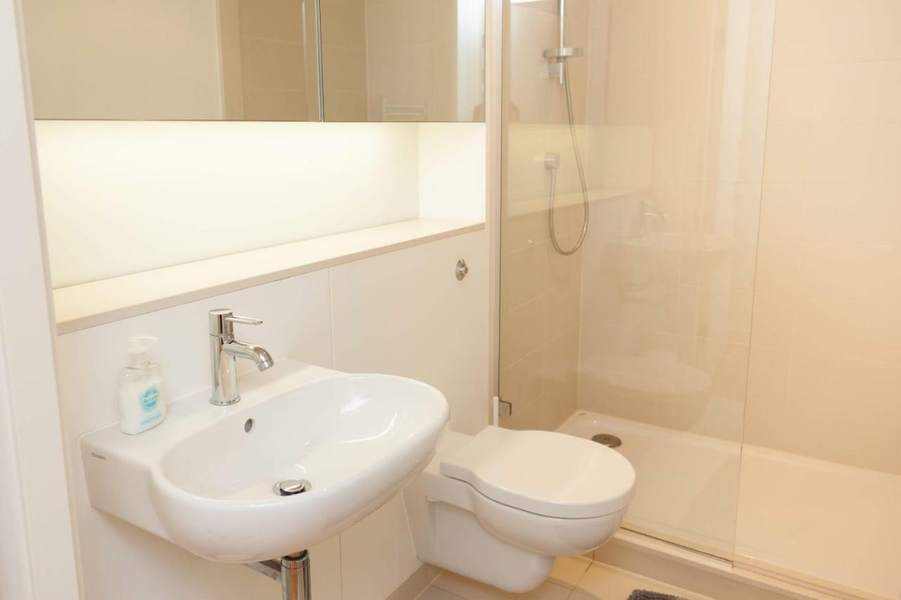2 Bed Apartment At Quartermile 에든버러 외부 사진
