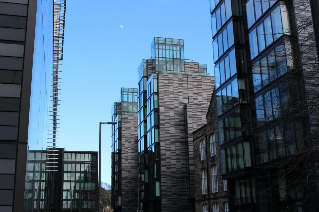 2 Bed Apartment At Quartermile 에든버러 외부 사진